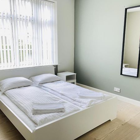 Aday - 2 Bedroom Apartment With Patio Aalbor Kültér fotó