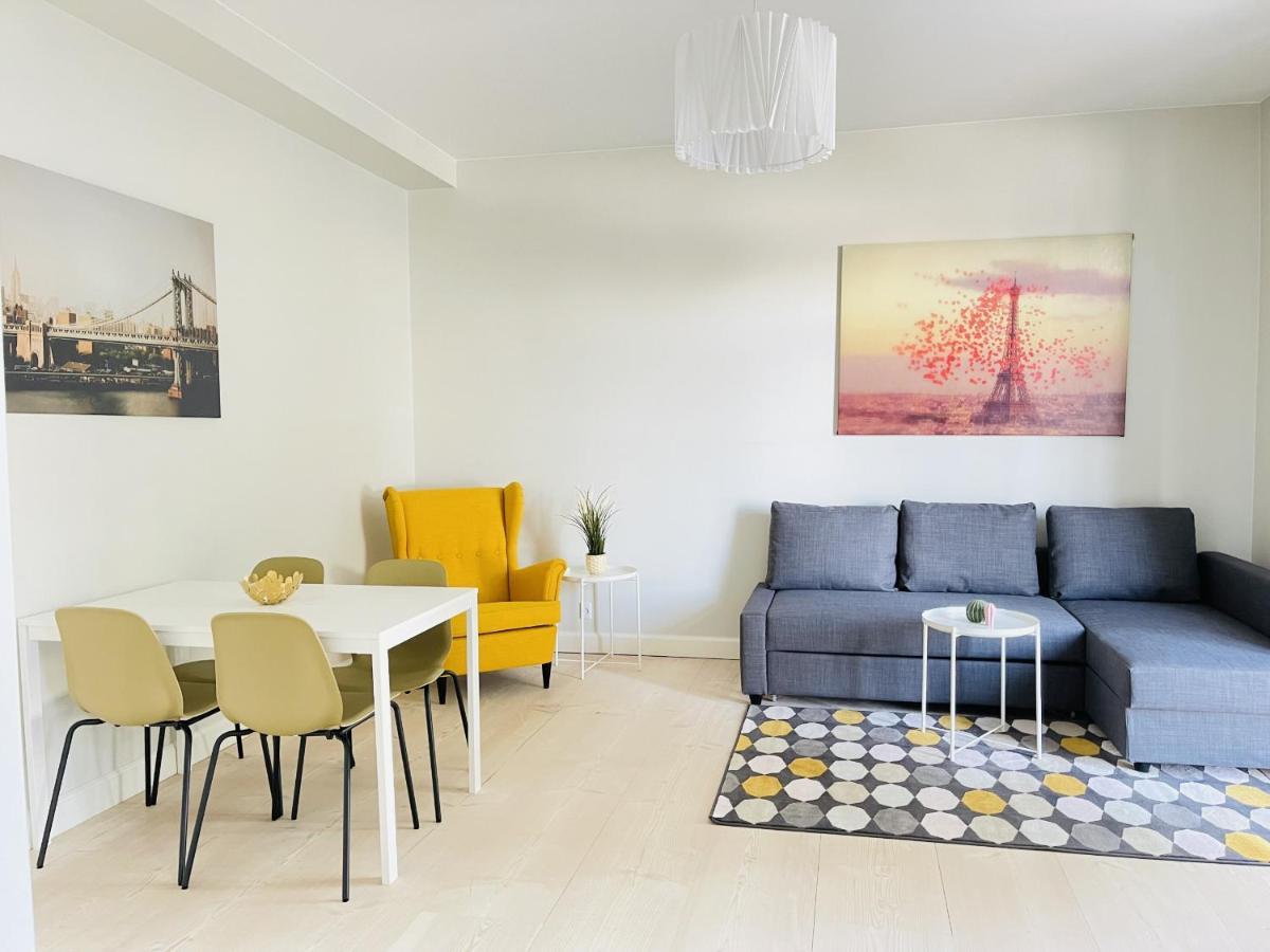 Aday - 2 Bedroom Apartment With Patio Aalbor Kültér fotó