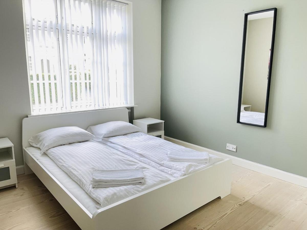 Aday - 2 Bedroom Apartment With Patio Aalbor Kültér fotó